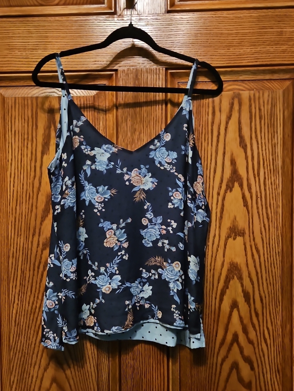 White House Black Market Navy Blue Floral V-Neck Camisole